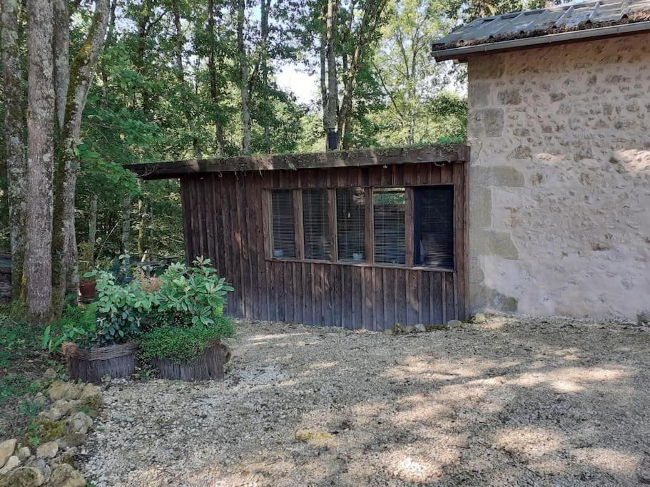 Le Gite De La Cabane De L'Oiseau Couze-et-Saint-Front 外观 照片